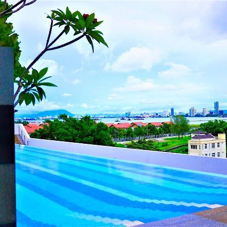 The Landmark Penang Tanjung Tokong Exterior photo
