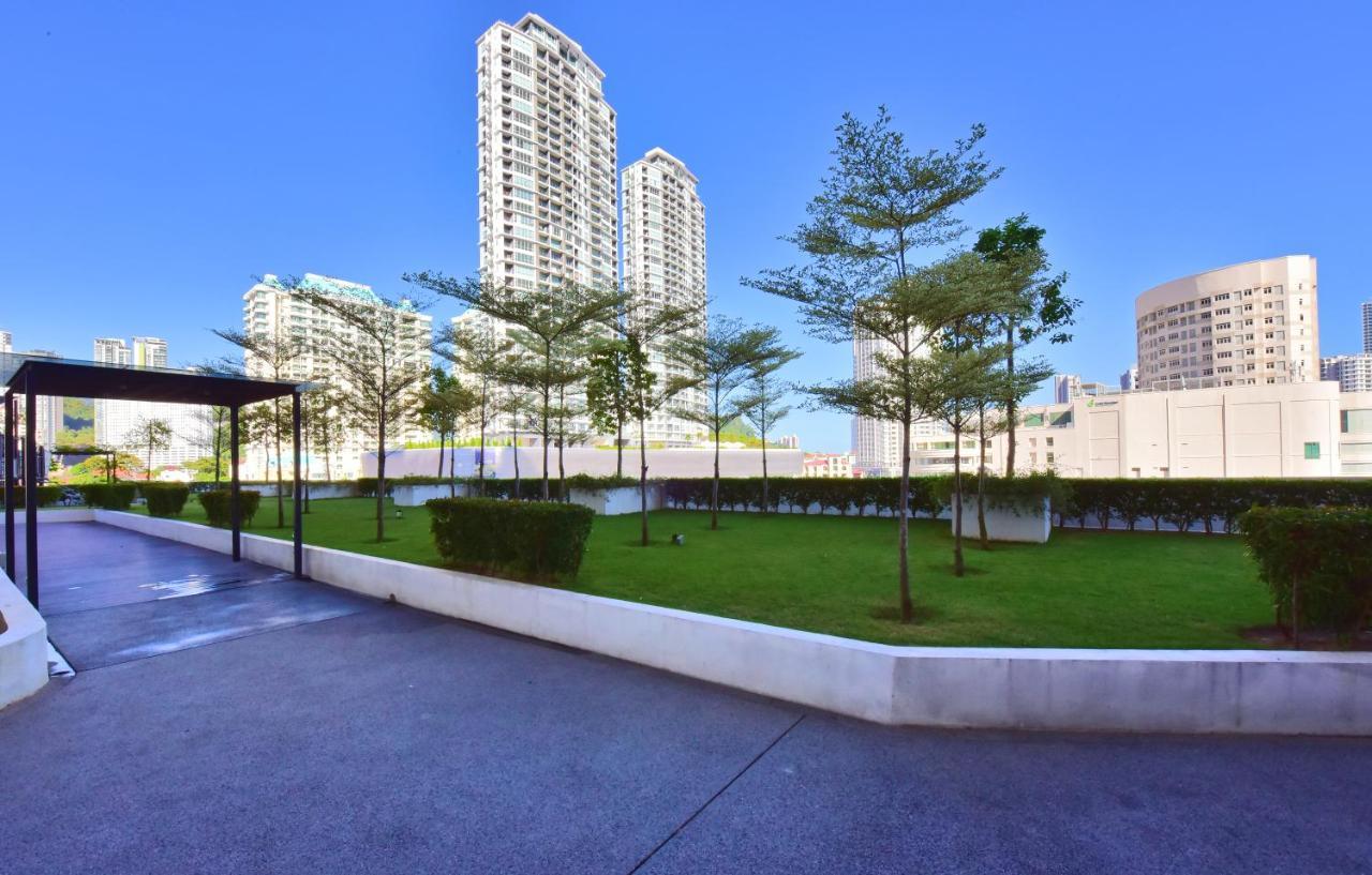 The Landmark Penang Tanjung Tokong Exterior photo
